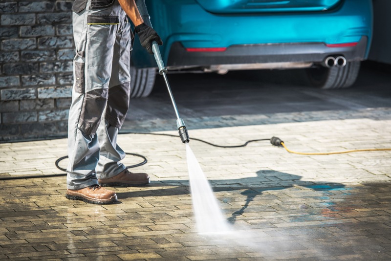 Our Expert Guide on Driveway Cleaning