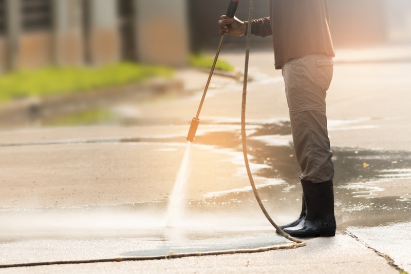Spring Cleaning & Power Washing: 5 To-Dos for Your Seasonal Cleaning Checklist