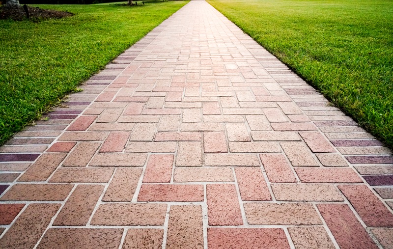 Brick vs. Concrete Pavers: Helpful Maintenance Tips for Each