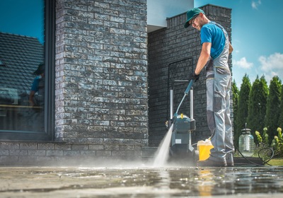 Pressure Washing vs. Pressure Cleaning: What’s the Difference?