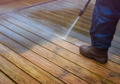 Algae Attack: How Pressure Washing Can Help You Fight Back